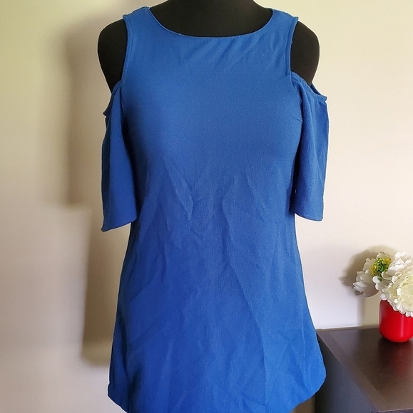 Umgee blue cold shoulder top small - Picture 1 of 4